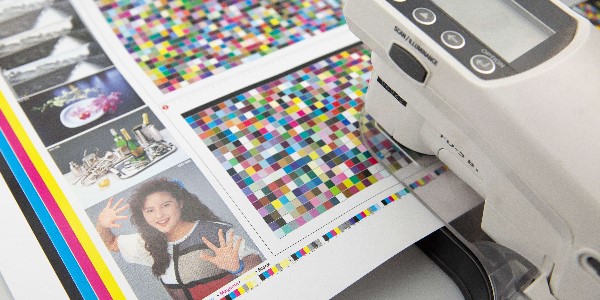 「彩色數(shù)碼快印」彩色印刷的色調(diào)標(biāo)準(zhǔn)是什么？-和印愛(ài)歐圖文