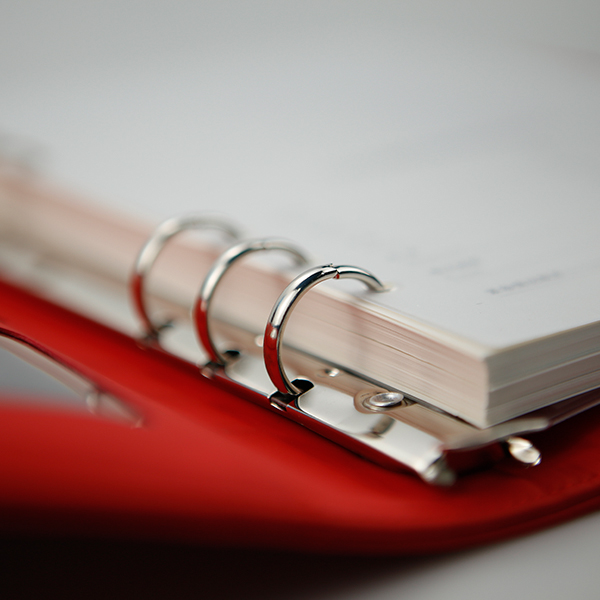 愛歐裝訂方式--圈裝（鐵圈，塑料圈裝）